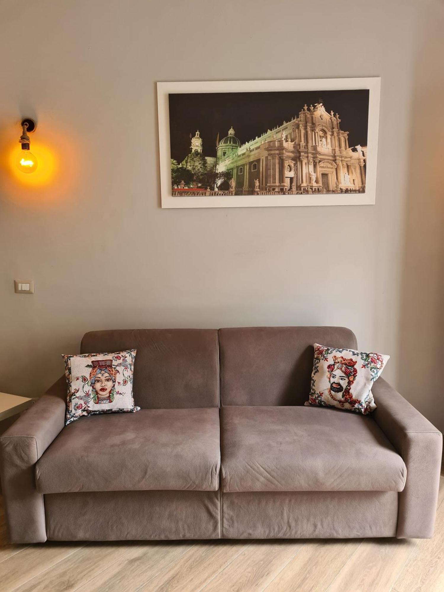 La Casa Di Rocco Apartment Catania Luaran gambar